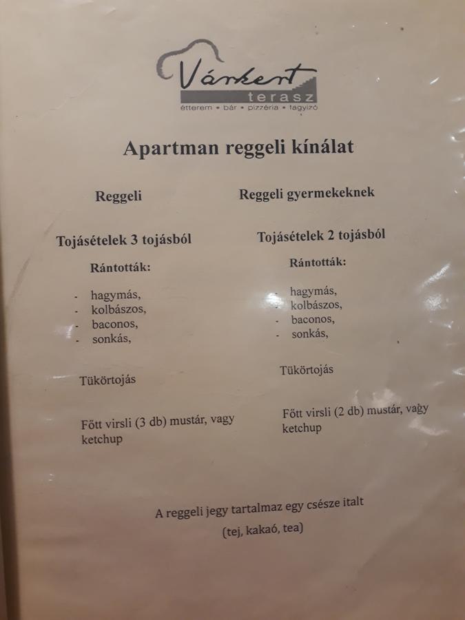 David Apartman Gyula Bagian luar foto